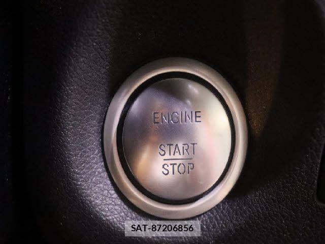Mercedes Benz GLA-CLASS 2018-06 7877719-10