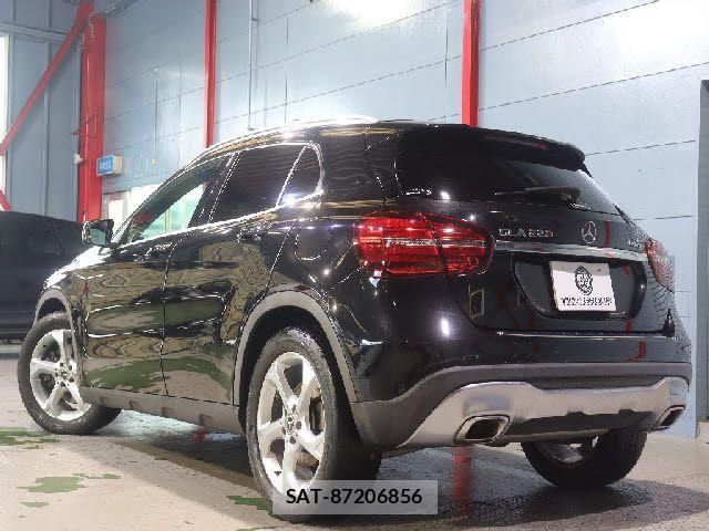 Mercedes Benz GLA-CLASS 2018-06 7877719-3