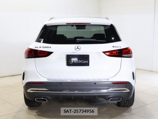 Mercedes Benz GLA-CLASS 2021-05 7877715-10