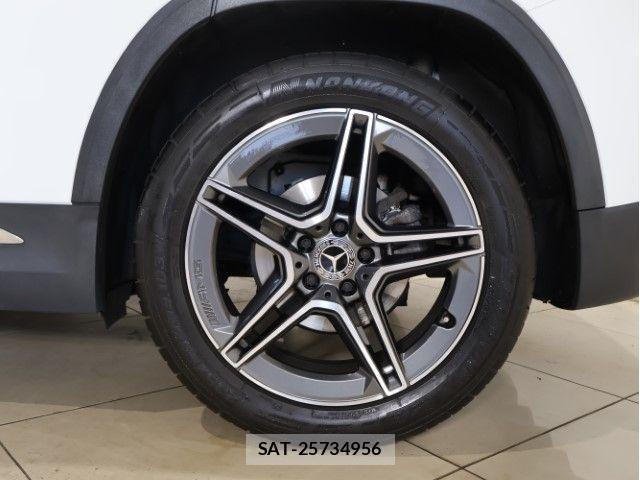 Mercedes Benz GLA-CLASS 2021-05 7877715-13