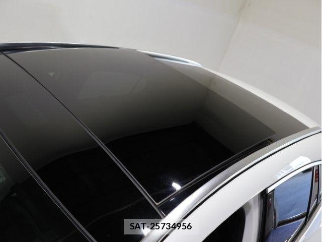 Mercedes Benz GLA-CLASS 2021-05 7877715-16