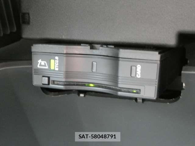 Mercedes Benz GLA-CLASS 2021-03 7877714-6