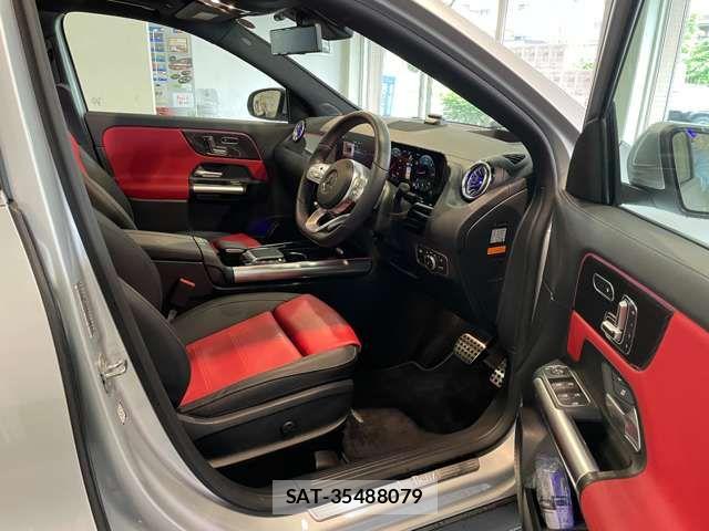 Mercedes Benz GLA-CLASS 2023-10 7902936-18