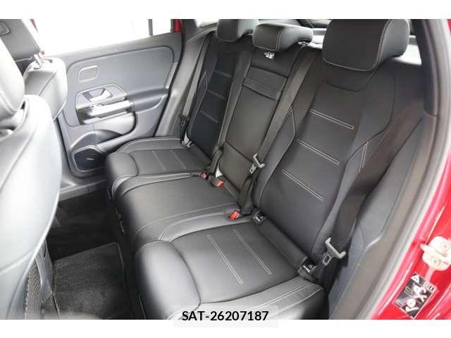 Mercedes Benz GLA-CLASS 2025-07 7902935-14