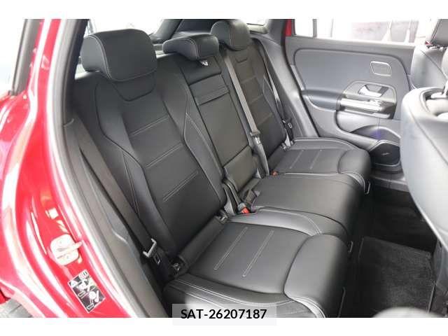 Mercedes Benz GLA-CLASS 2025-07 7902935-15