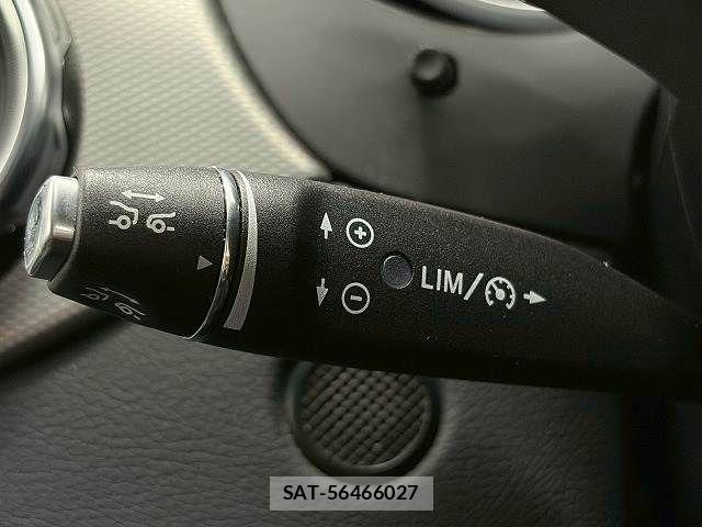 Mercedes Benz GLA-CLASS 2018-07 7962591-4