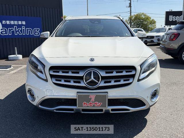 Mercedes Benz GLA-CLASS 2017-09 7979960-6