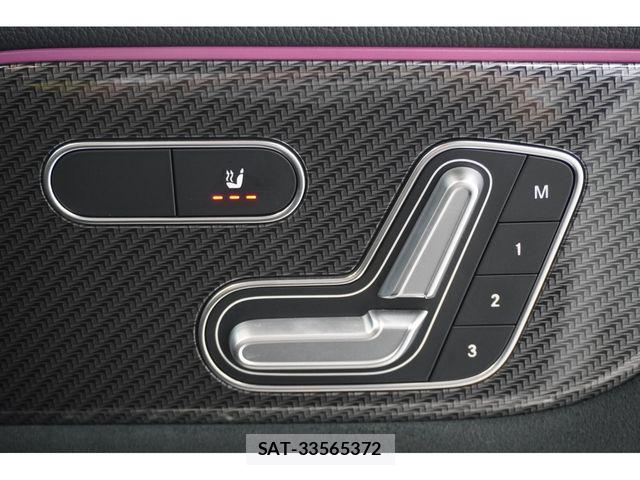 Mercedes Benz GLA-CLASS 2020-07 7979958-12