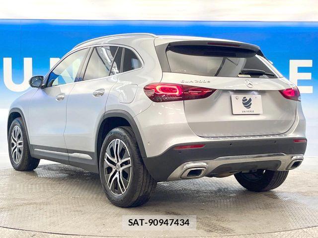 Mercedes Benz GLA-CLASS 2021-05 7979956-18