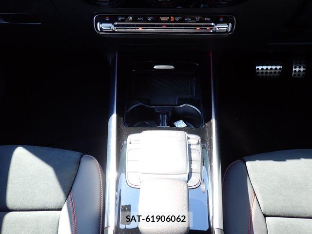 Mercedes Benz GLA-CLASS 2023-08 8036711-21