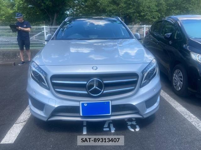 Mercedes Benz GLA-CLASS 2015-10 8036712-0