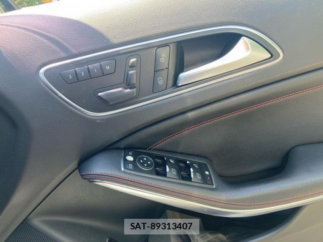 Mercedes Benz GLA-CLASS 2015-10 8036712-16