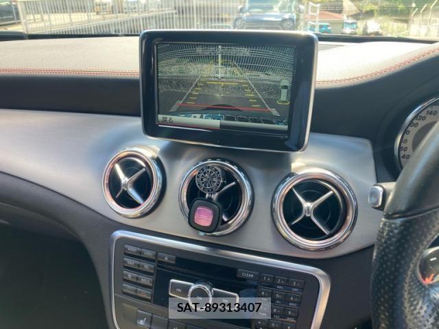 Mercedes Benz GLA-CLASS 2015-10 8036712-22