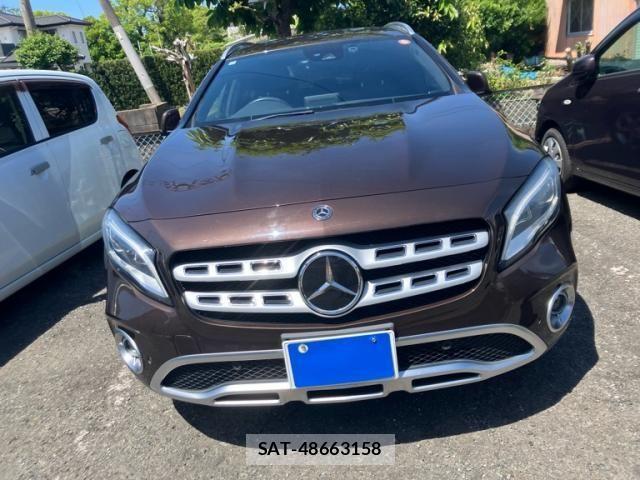 Mercedes Benz GLA-CLASS 2018-11 8074553-1