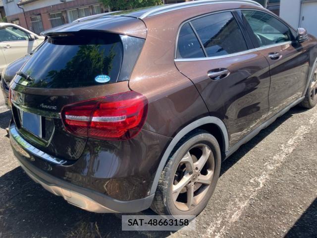 Mercedes Benz GLA-CLASS 2018-11 8074553-4
