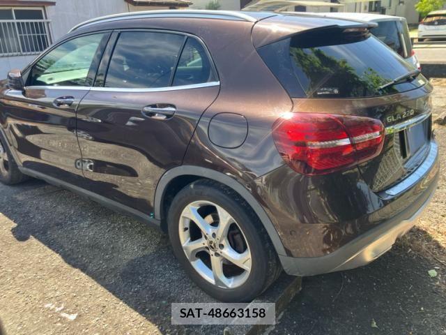 Mercedes Benz GLA-CLASS 2018-11 8074553-6