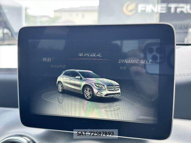 Mercedes Benz GLA-CLASS 2017-11 8074551-5