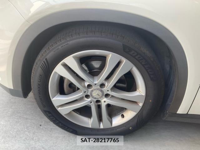 Mercedes Benz GLA-CLASS 2014-09 8100393-8
