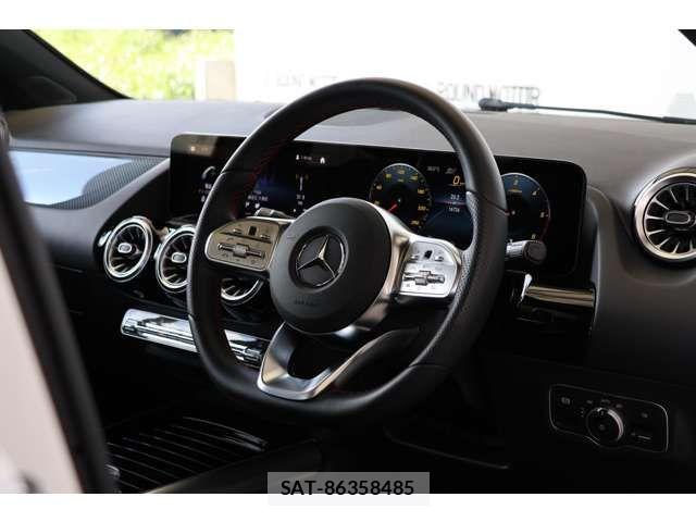 Mercedes Benz GLA-CLASS 2023-08 8100390-12