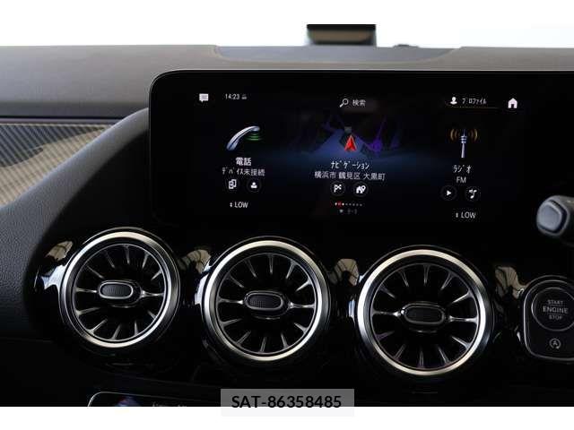 Mercedes Benz GLA-CLASS 2023-08 8100390-17