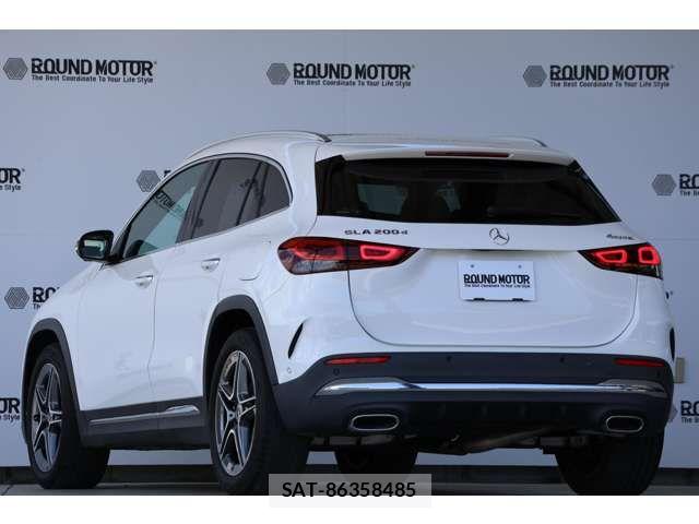 Mercedes Benz GLA-CLASS 2023-08 8100390-2