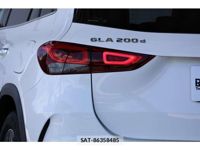 Mercedes Benz GLA-CLASS 2023-08 8100390-7