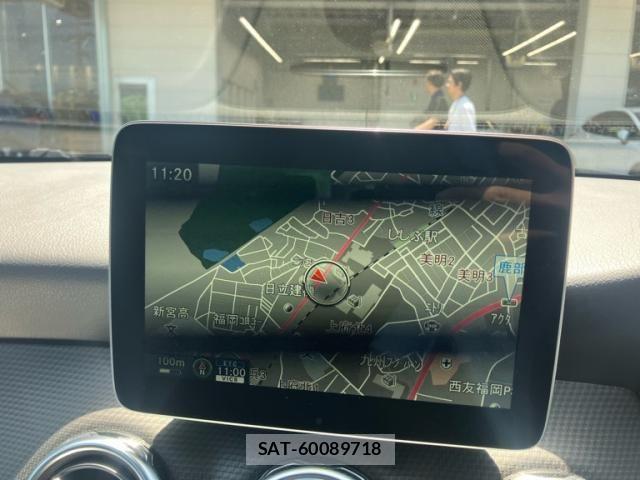 Mercedes Benz GLA-CLASS 2017-09 8100392-11