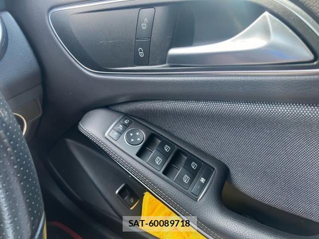Mercedes Benz GLA-CLASS 2017-09 8100392-15