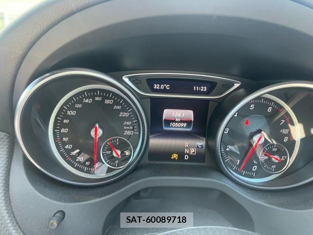 Mercedes Benz GLA-CLASS 2017-09 8100392-21