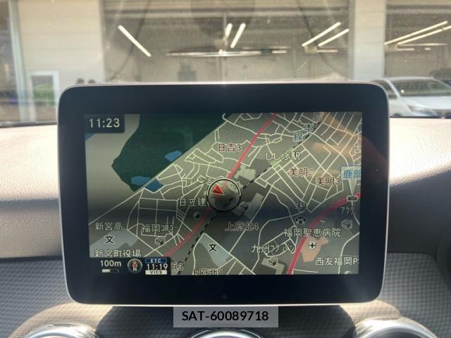 Mercedes Benz GLA-CLASS 2017-09 8100392-24