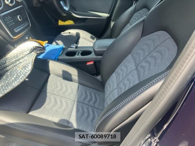 Mercedes Benz GLA-CLASS 2017-09 8100392-8