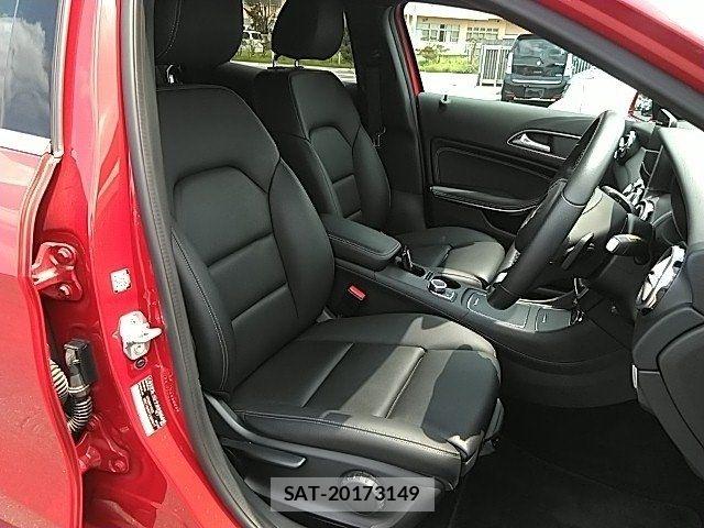 Mercedes Benz GLA-CLASS 2017-07 8131185-9