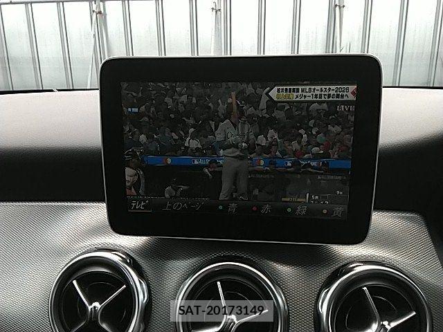 Mercedes Benz GLA-CLASS 2017-07 8131185-22