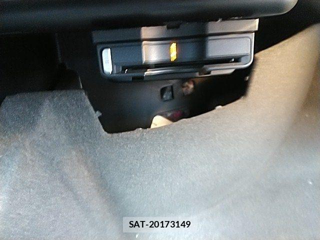 Mercedes Benz GLA-CLASS 2017-07 8131185-24