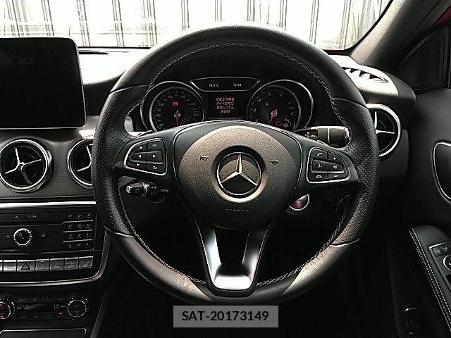 Mercedes Benz GLA-CLASS 2017-07 8131185-7