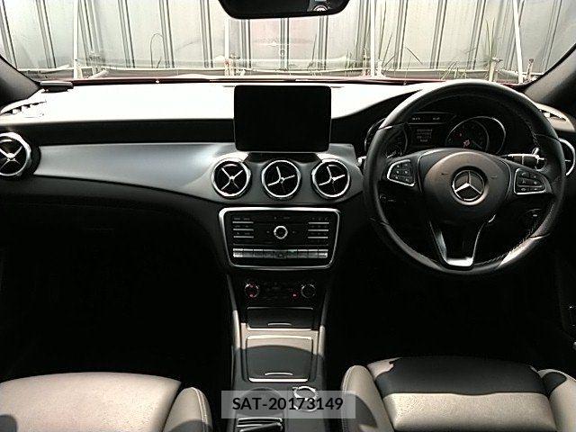 Mercedes Benz GLA-CLASS 2017-07 8131185-8