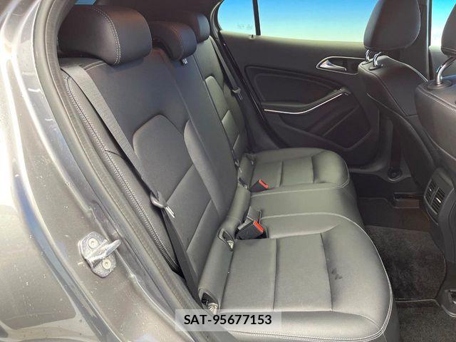 Mercedes Benz GLA-CLASS 2018-07 8146149-9