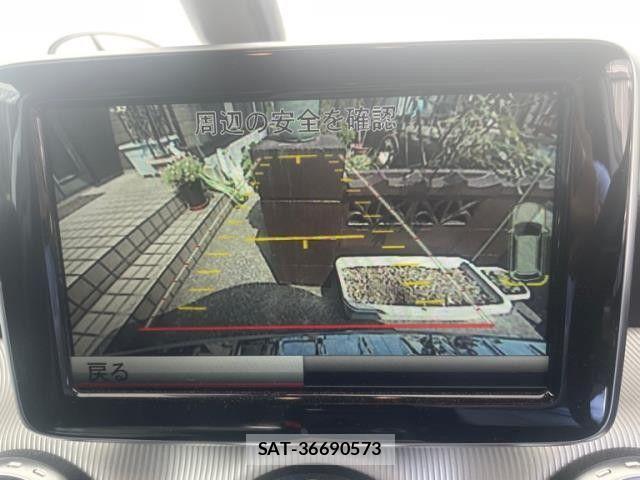 Mercedes Benz GLA-CLASS 2015-12 8146150-3