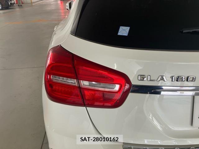 Mercedes Benz GLA-CLASS 2015-09 8158797-14