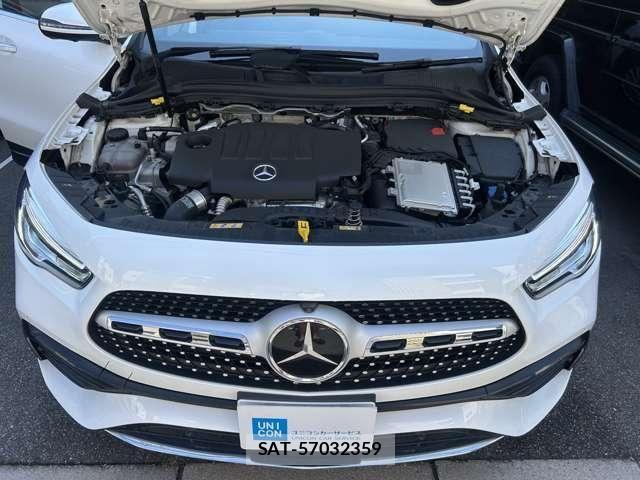Mercedes Benz GLA-CLASS 2020-12 8208673-11