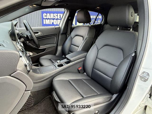 Mercedes Benz GLA-CLASS 2020-01 8208676-4