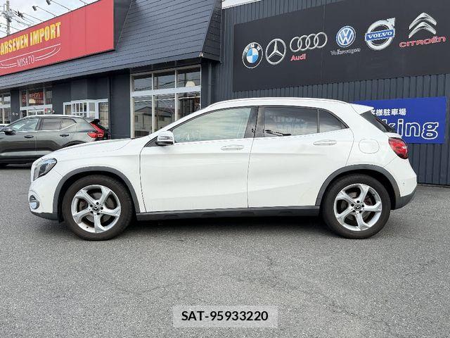 Mercedes Benz GLA-CLASS 2020-01 8208676-8
