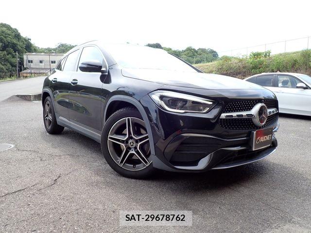 Mercedes Benz GLA-CLASS 2020-10 8208672-0