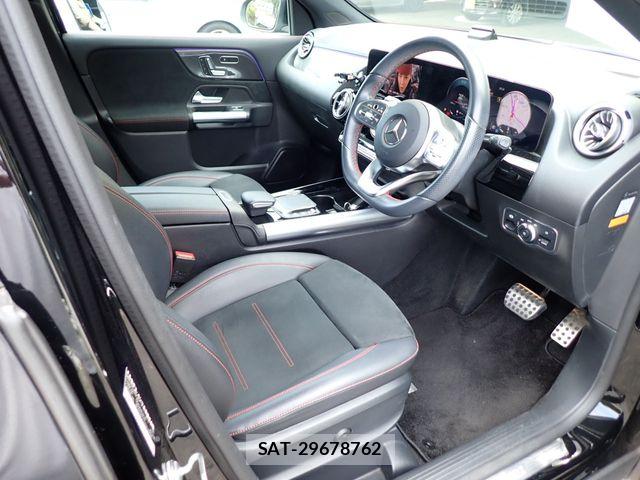 Mercedes Benz GLA-CLASS 2020-10 8208672-1