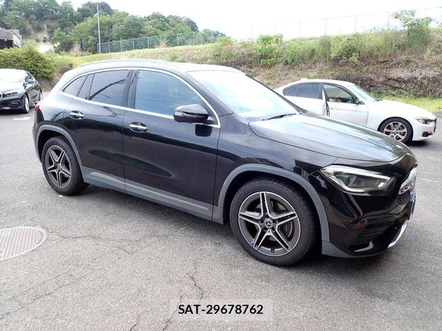 Mercedes Benz GLA-CLASS 2020-10 8208672-3