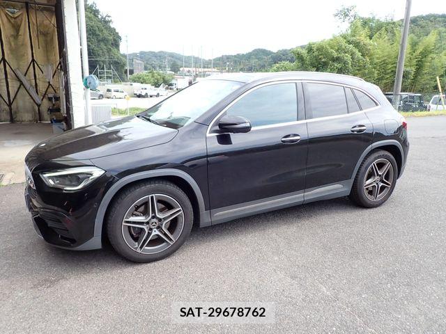 Mercedes Benz GLA-CLASS 2020-10 8208672-5