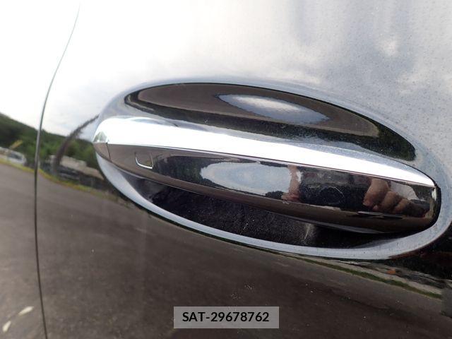 Mercedes Benz GLA-CLASS 2020-10 8208672-8