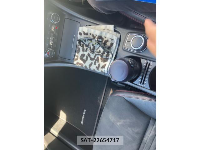 Mercedes Benz GLA-CLASS 2015-09 8245891-15