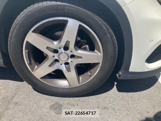 Mercedes Benz GLA-CLASS 2015-09 8245891-4