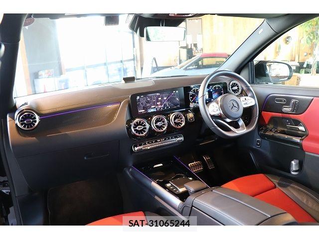 Mercedes Benz GLA-CLASS 2022-12 8315401-10